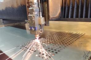 برش لیزری، جوشکاری، خمکاری و حکاکی فلزات