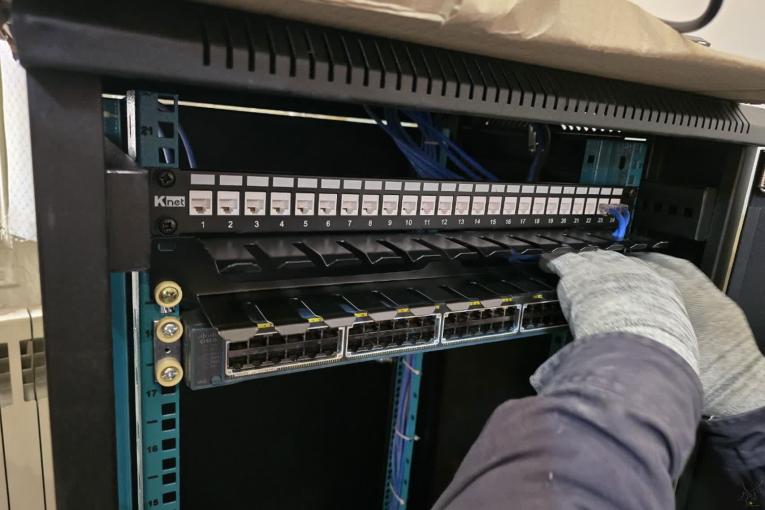 کلیه خدمات دوربین های مداربسته 